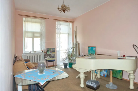 Bedroom in pre-revolutionary apartment | Tarasivska 16, Kyiv