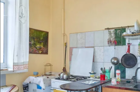 Kitchen in pre-revolutionary apartment | Tarasivska 16, Kyiv