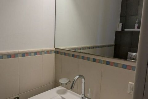 1836443629979380