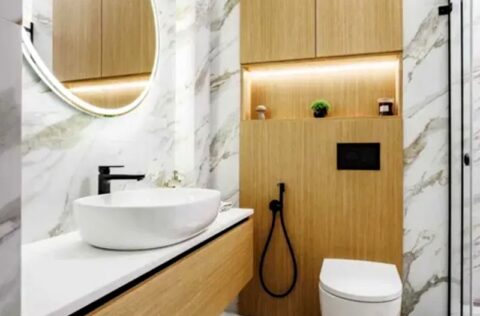 Modern bathroom with high-quality tiles and fixtures in apartment for sale in Kyiv, Bulvarno-Kudriavska Street 17A, Shevchenkivskyi District, new modern building