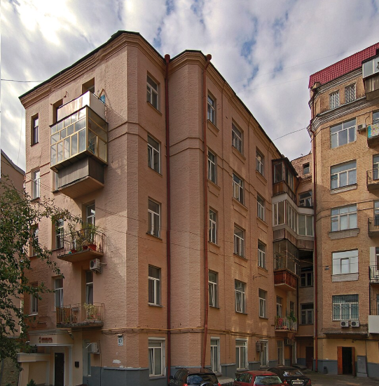 Facade of pre-revolutionary building in Kyiv, Prorizna Street 18/1-H, historical architecture Kyiv centre