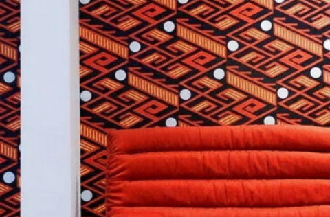 Designer living room in apartment for sale in Kyiv Striletska St 7/6 Shevchenkivskyi district with Italian marble and antique furniture