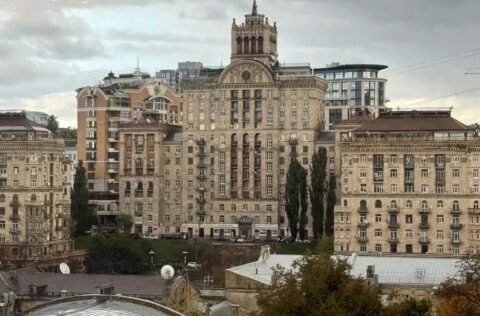 Panoramic Khreshchatyk city view from apartment on Yevhena Chykalenka 20 Kyiv for sale
