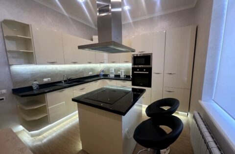 kitchen in apartment for sale in Kyiv, Liuteranska St 27–29, Pecherskyi district, designer renovation