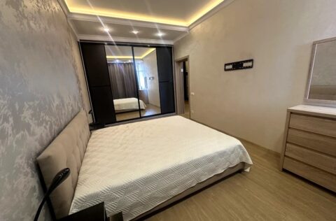 bedroom in apartment for sale in Kyiv, Liuteranska St 27–29, Pecherskyi district, stalinka architecture