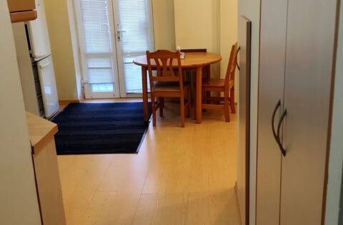 Modern kitchen in apartment for sale in Kyiv, Shevchenkivskyi district, Yevhena Chykalenka Street 12, historic center pre-revolutionary building