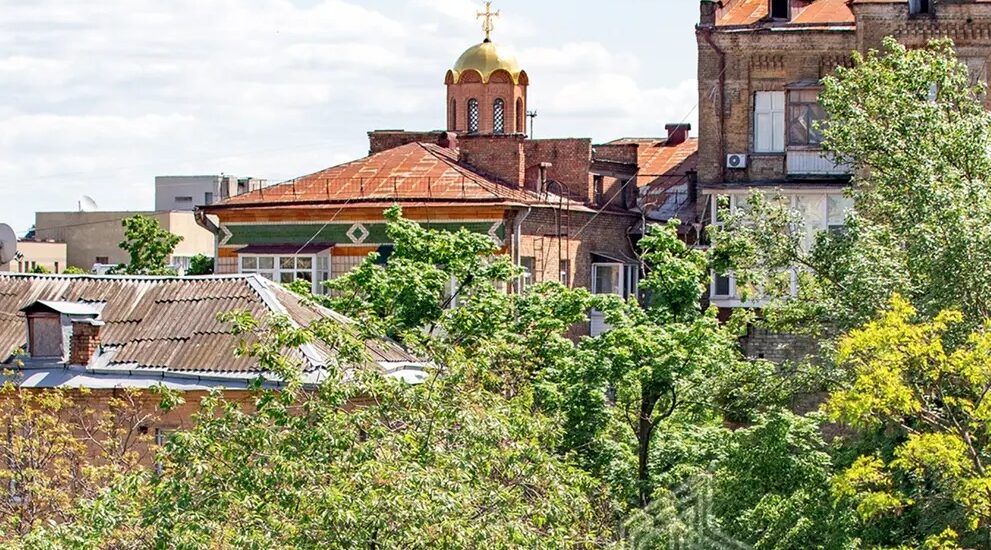 Surroundings of apartment for sale in Kyiv, 7-B Reitarska St., Shevchenko district, historic centre near Golden Gate and cultural landmarks