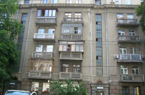 stalinka building facade apartment for sale in Kyiv, Pyrohova St 2, Shevchenkivskyi district