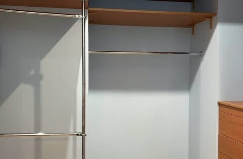 Spacious walk-in wardrobe in luxury Kyiv apartment for sale in Kyiv, Sichovykh Striltsiv 10 centre