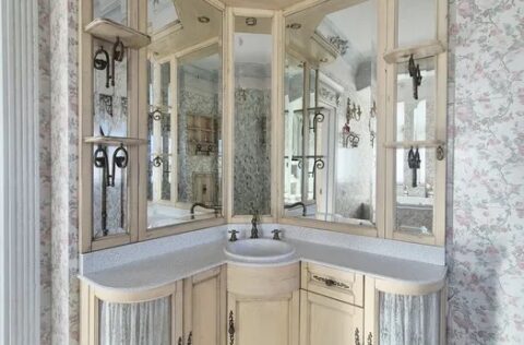 Modern bathroom in apartment for sale in Kyiv, Olesia Honchara St, 35, Shevchenkivskyi district