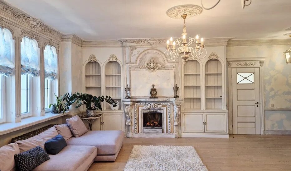 Spacious living room with fireplace in apartment for sale in Kyiv, Olesia Honchara St, 35, Shevchenkivskyi district