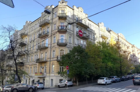 pre-revolutionary building facade apartment for sale in Kyiv, Bohdana Stupky St 3, Shevchenkivskyi district