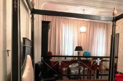 children’s bedroom with private bathroom in apartment for sale in Kyiv, Volodymyrska St 20/1-A Shevchenkivskyi district, family luxury apartment Kyiv;