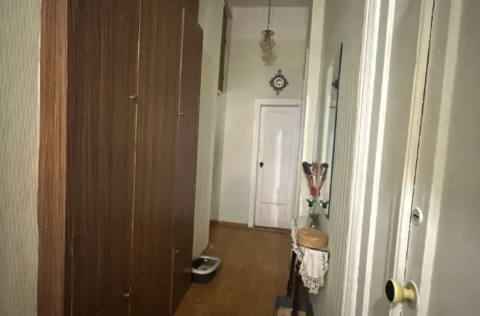 Corridor of 3-room apartment for sale in Kyiv, Olesia Honchara St, 50/1