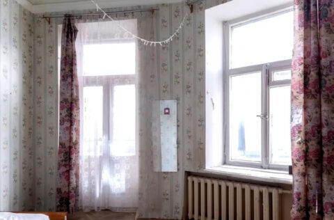 apartment for sale in Kyiv Mykhailivskyi Lane 7 Shevchenkivskyi district renovation condition 4 room flat Old Kyiv centre