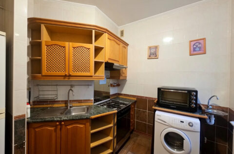 Kitchen in apartment for sale in Kyiv, Instytutska St 15/5, Stalin-era building Pechersk district
