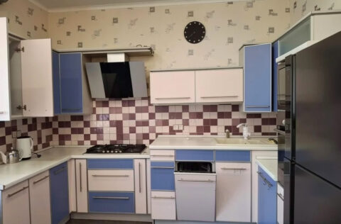 Kitchen in apartment for sale in Kyiv, Shota Rustaveli St 4, Bessarabka district, historical building Kyiv