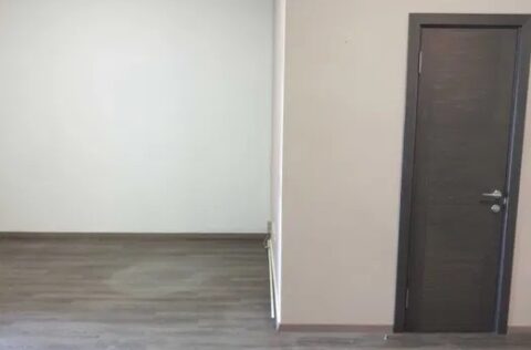 Apartment for sale in Kyiv, Lypky district, Pechersk — modern living space in Kapitoliy Residence, Khreshchatyk 27B with stylish cosmetic renovation and furnished interior.