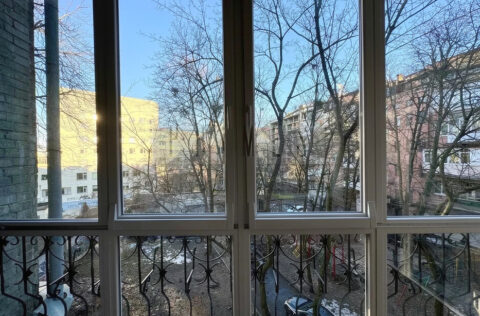 Balcony in apartment for sale in Kyiv, Reitarska St 28, view of historical centre
