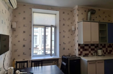 Kitchen in apartment for sale in Kyiv, Shota Rustaveli St 4, Bessarabka district, historical building Kyiv