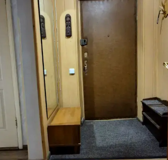 Vestor.Estate hallway at Liuteranska 11b pre-revolutionary Kyiv real estate