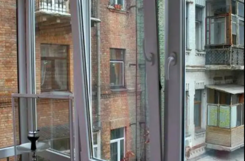 Vestor.Estate balcony at Liuteranska 11 Kyiv real estate