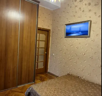 Vestor.Estate bedroom at Liuteranska 11b pre-revolutionary Kyiv real estate