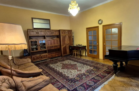 Vestor.Estate living room at Liuteranska 11b Kyiv real estate