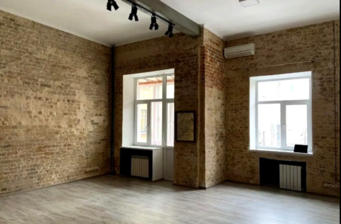 Vestor.Estate studio apartment at Liuteranska 11 pre-revolutionary Kyiv real estate