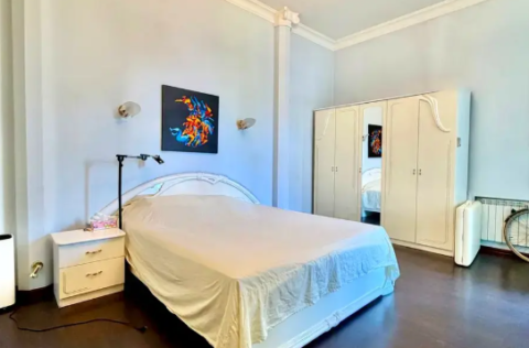 Bedroom in an apartment on Antonovycha Street 23, Kyiv