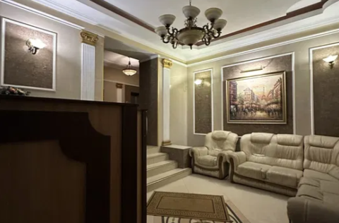 Entrance hall of a Stalinka building on Khreshchatyk Street, Kyiv