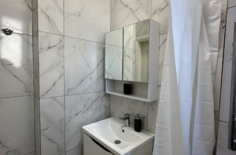 Bathroom in a renovated apartment on Antonovycha Street 17b, Kyiv