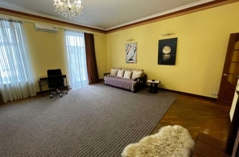 Vestor.Estate living room at Shota Rustaveli 34 Kyiv real estate