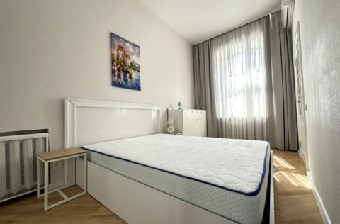 Bedroom in a renovated 2-bedroom apartment on Antonovycha Street 17b, Kyiv
