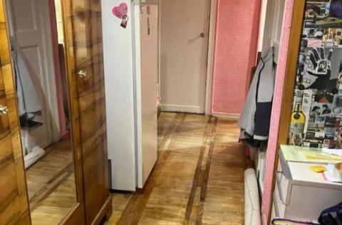 Large corridor in a Stalinka apartment in Kyiv Centre