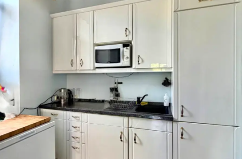 Kitchen in an apartment on Antonovycha Street 23, Kyiv