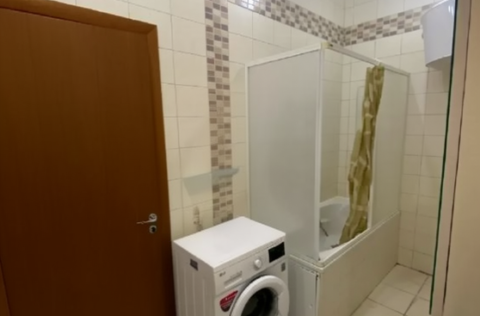 Bathroom in historic apartment for sale in Kyiv, Tarasivska St, 8, elite pre-revolutionary building