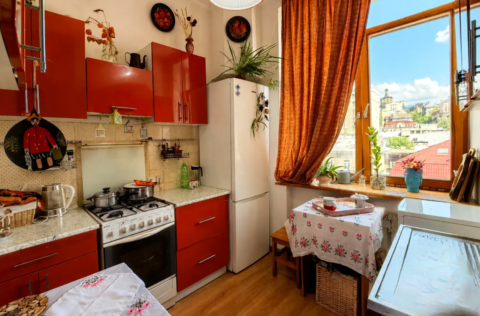 Kitchen in a renovated apartment on Khreshchatyk Street 29, Kyiv