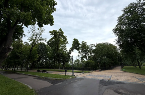 Boulevard in Old Kyiv near Kostelna Street 5