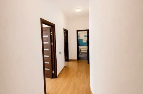 Corridor in a renovated duplex apartment on Tarasa Shevchenka Lane, Kyiv