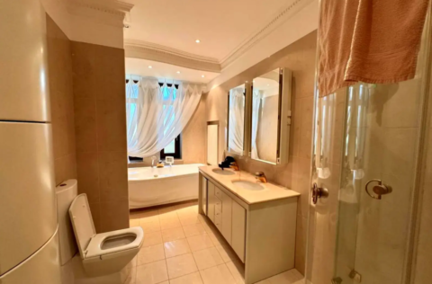 Bathroom in a renovated apartment on Observatorna Street 10, Kyiv