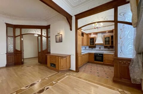 Kitchen in a duplex penthouse on Arkhitektora Horodetskoho Street 15, Kyiv