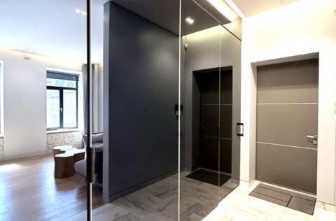 Corridor in a designer apartment on Liuteranska Street 7/10, Kyiv