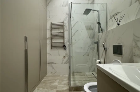 Bathroom in a renovated apartment on Kruhlouniversytetska Street 14, Kyiv
