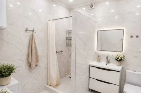 Bathroom in a renovated apartment on Malopidvalna Street 21, Kyiv