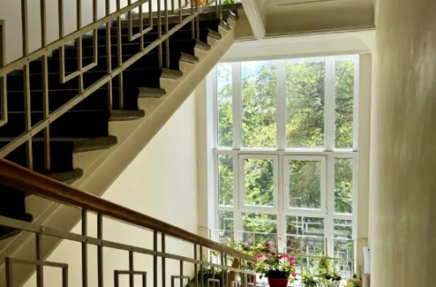 Staircase and lift in a Stalinka building on Ivana Kozlovskoho Lane, Kyiv