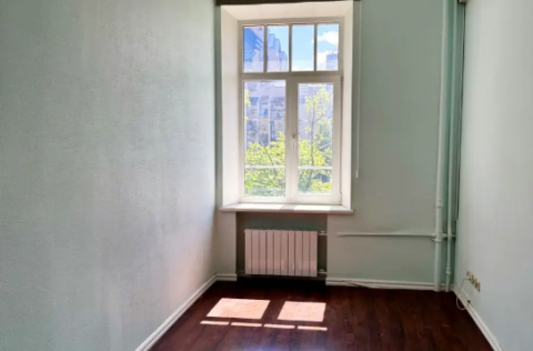 Bedroom in a Stalinka apartment on Ivana Kozlovskoho Lane, Kyiv