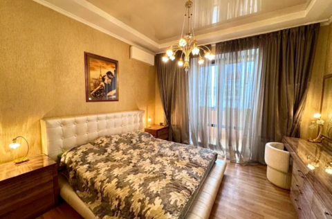 Bedroom in a renovated apartment on Velyka Vasylkivska Street, Kyiv