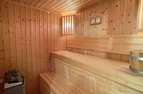 Sauna in a duplex penthouse on Arkhitektora Horodetskoho Street 15, Kyiv