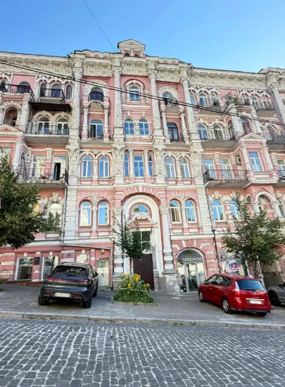 Vestor.Estate Maykapar House façade, Liuteranska St 6, Kyiv real estate